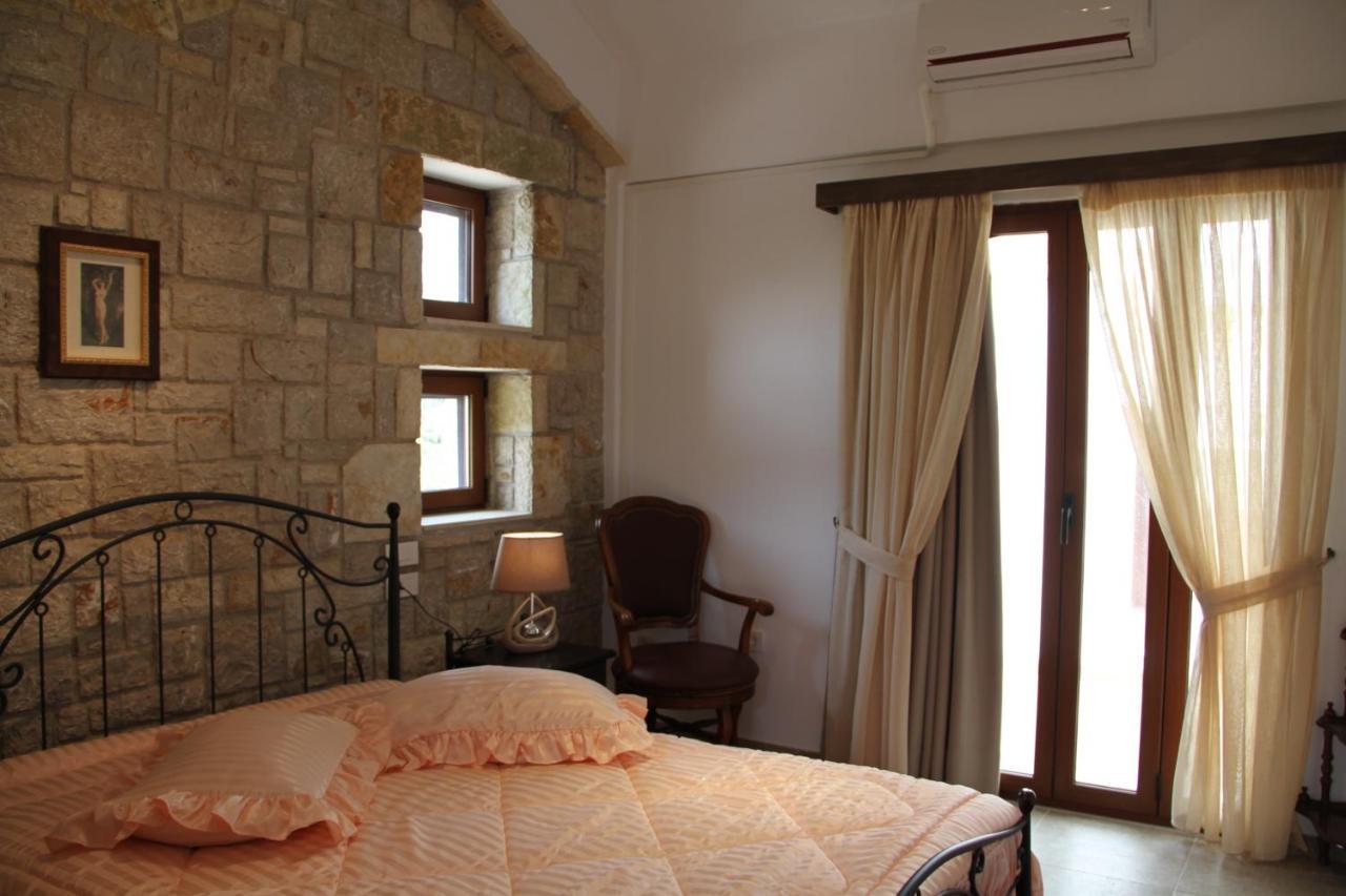 Αριων Village & Suites 纳夫普利翁 外观 照片