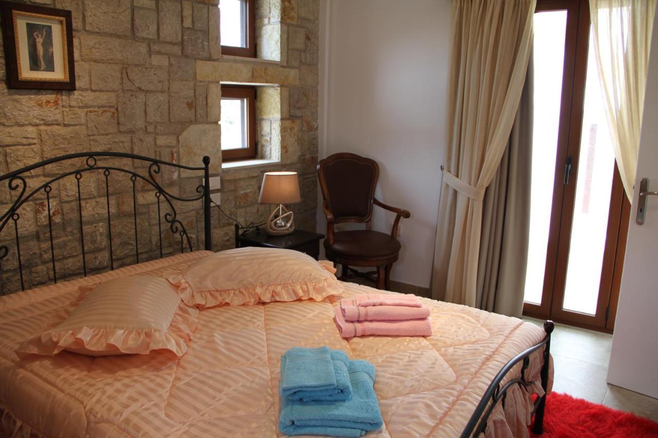 Αριων Village & Suites 纳夫普利翁 外观 照片
